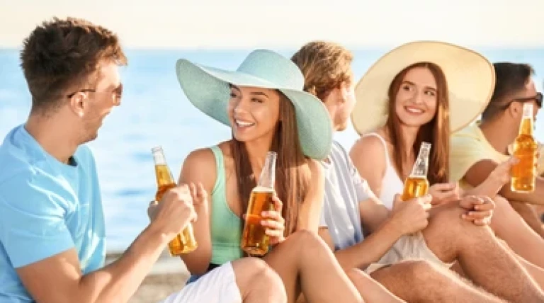 friends-drinking-beer-on-sea-260nw-1518250445.webp